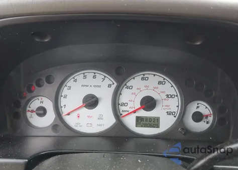 2002 Ford Escape Xlt из США, поврежденный, VIN 1FMYU04162KC47701